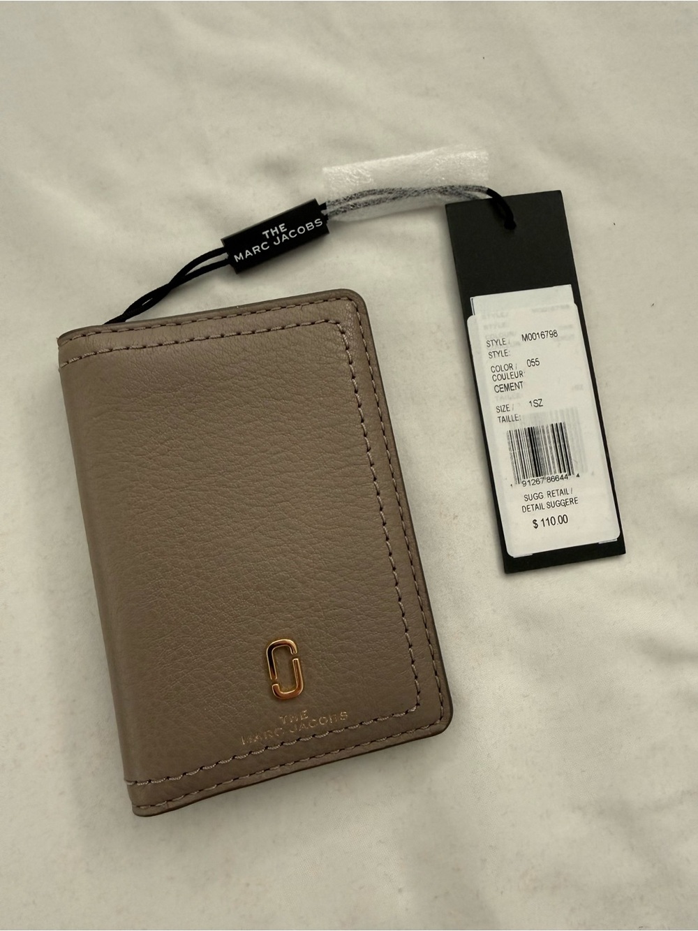 NWT Marc Jacobs Cement Leather Card Wallet for Men | Retail $110